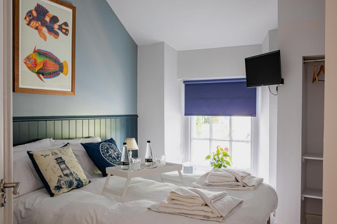 The Spice Ship Hotel Weymouth Bagian luar foto